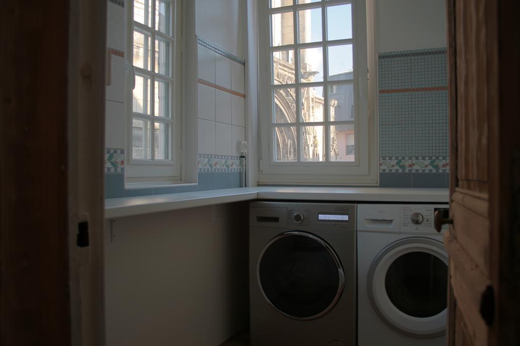 Logis Saint Eloi Lägenhet Rouen Exteriör bild